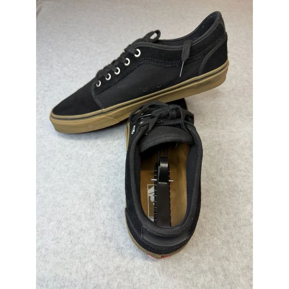Vans Chukka Low (Black/Gum) Sneakers Mens Size: 12
